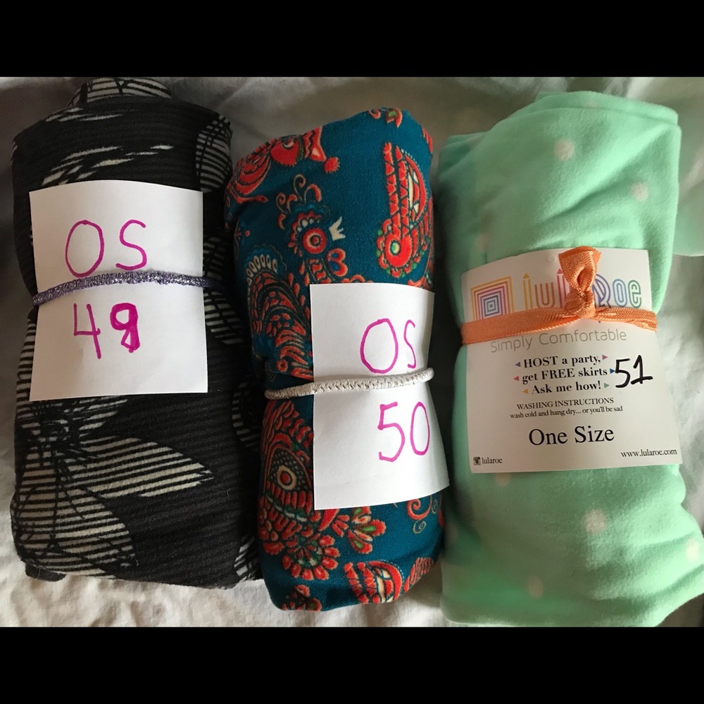 NWT LuLaRoe OS Printed Leggings